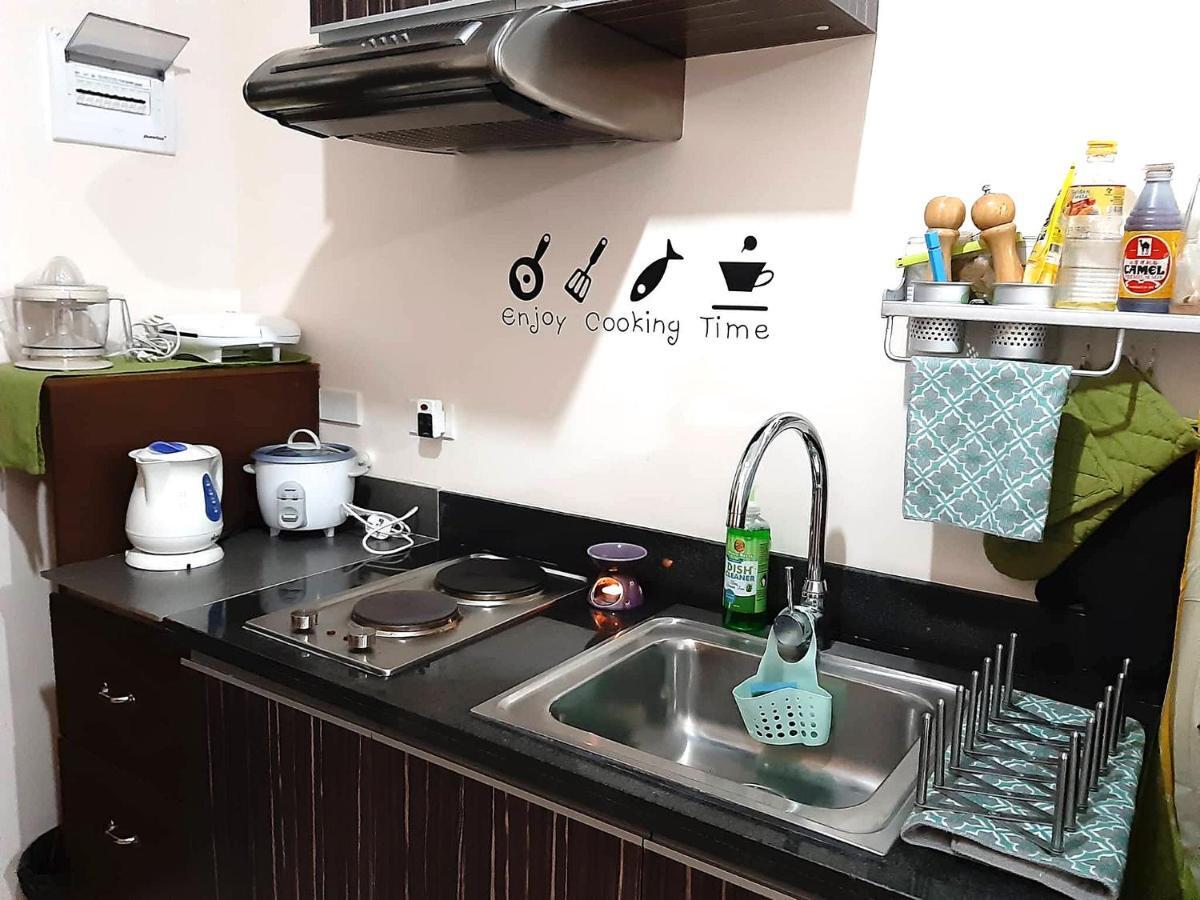 A Cozy Fully Furnished Private Room In Condominium Unit. Себу Экстерьер фото